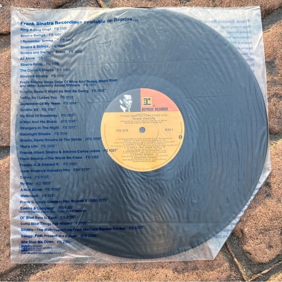Frank Sinatra Frank Sinatra's Greatest Hits LP, Comp, RE, 1978, Jazz NM or M- - Picture 4 of 4